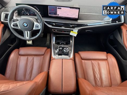 Used 2025 BMW X5 M60i AWD/4WD image 16