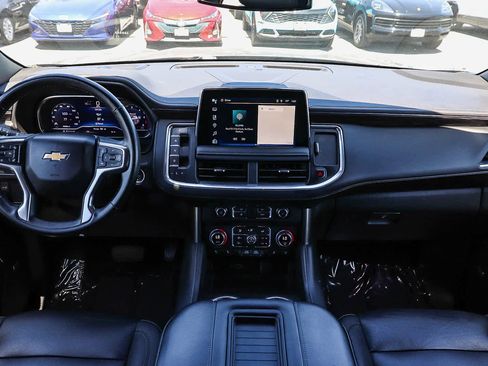 Used 2024 Chevrolet Tahoe LT w/ Luxury Package AWD/4WD image 11