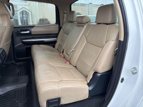 Used 2017 Toyota Tundra Limited image 22