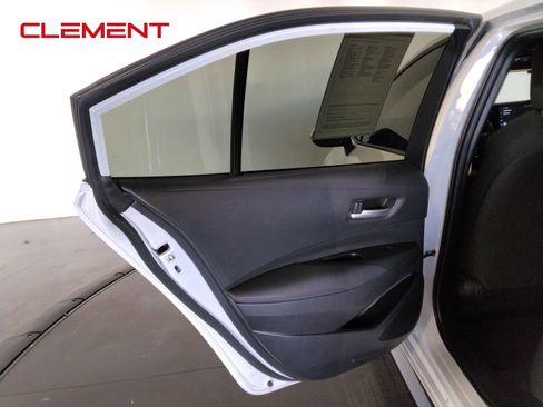 Used 2024 Toyota Corolla SE image 31