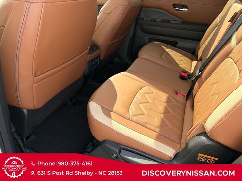 New 2026 Nissan Pathfinder Platinum AWD/4WD image 29