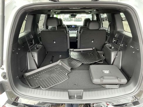 New 2026 Hyundai Santa Fe Calligraphy image 8