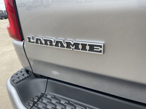 Used 2025 RAM 1500 Laramie w/ Sport Appearance Package AWD/4WD image 13
