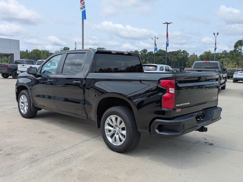 Used 2024 Chevrolet Silverado 1500 Custom RWD image 6