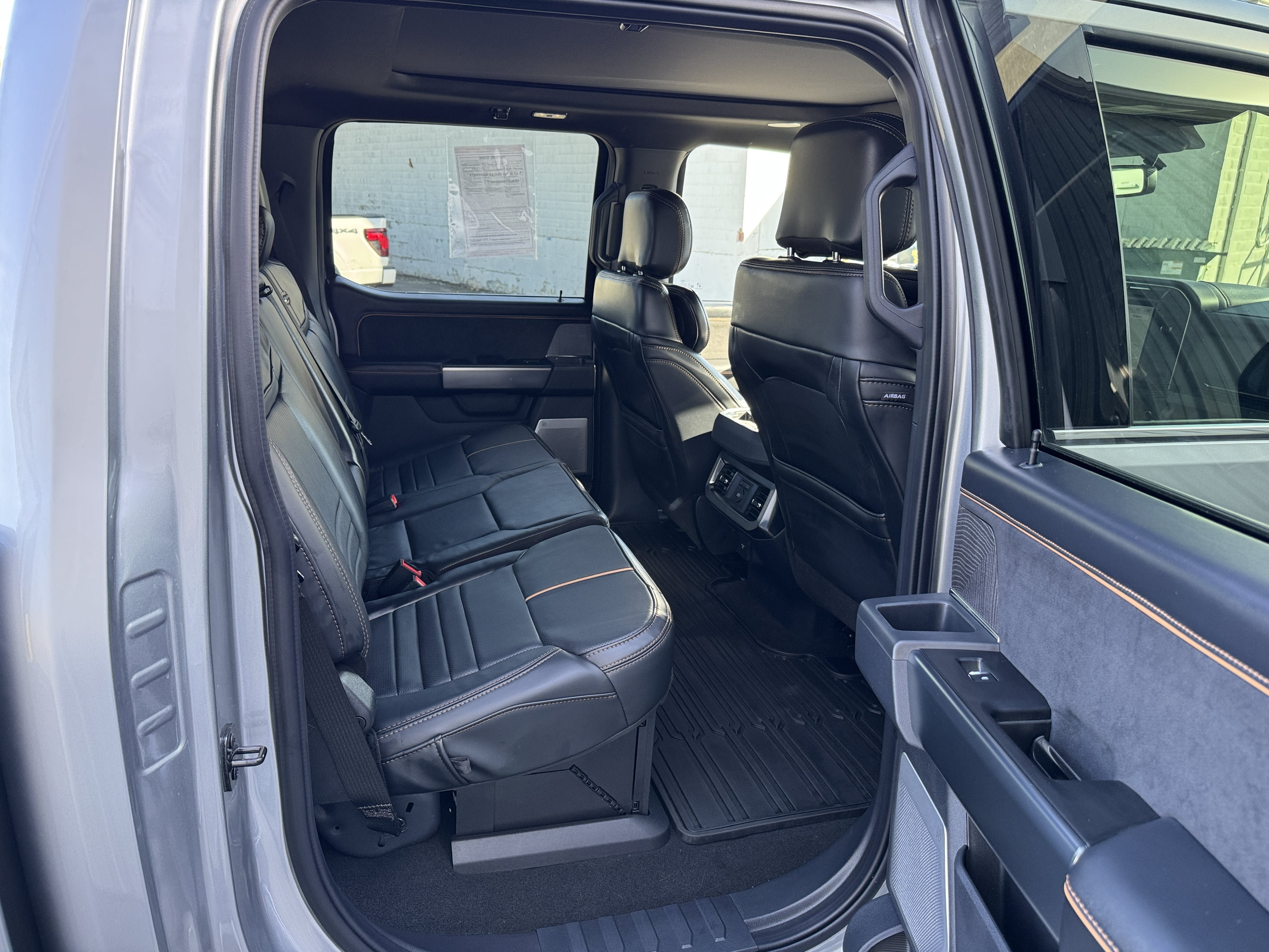 Used 2024 Ford F350 Platinum AWD/4WD image 38
