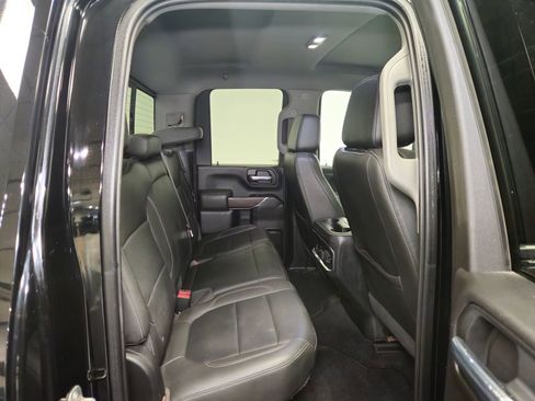 Used 2020 GMC Sierra 2500 SLT w/ SLT Premium Plus Package AWD/4WD image 7
