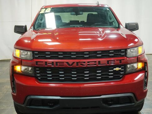 Used 2020 Chevrolet Silverado 1500 Custom w/ Custom Value Package AWD/4WD image 8