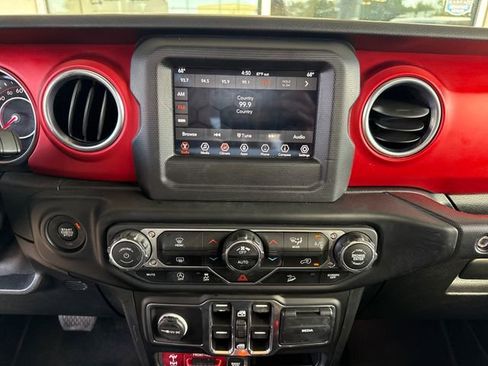 Used 2020 Jeep Wrangler Unlimited Rubicon image 18