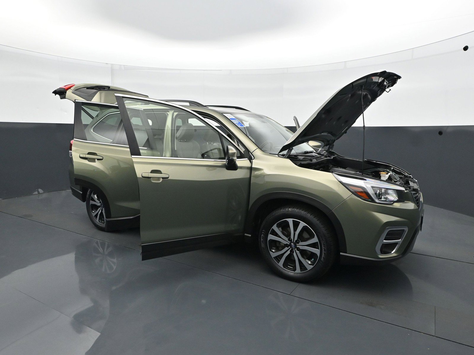 Used 2020 Subaru Forester Limited w/ Popular Package #3 AWD/4WD image 36