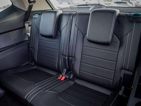 New 2026 Volkswagen Atlas SEL image 31