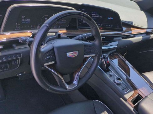 Certified 2023 Cadillac Escalade ESV Premium Luxury w/ Performance Package AWD/4WD image 12