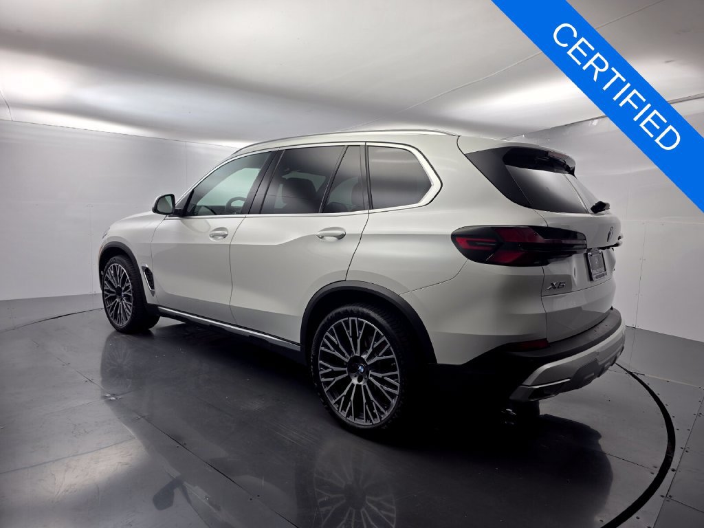 Used 2026 BMW X5 sDrive40i w/ Premium Package RWD image 4