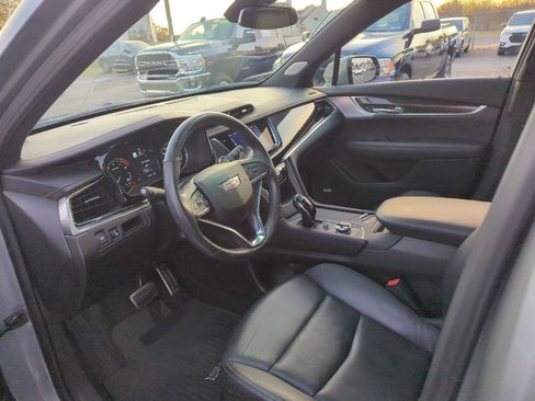 Used 2023 Cadillac XT6 Sport image 15