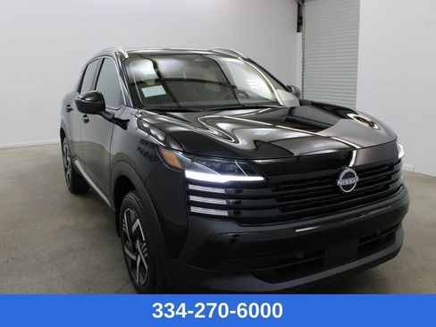 New 2026 Nissan Kicks SV w/ SV Premium Package image 5