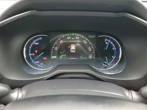 Certified 2025 Toyota RAV4 XLE image 15