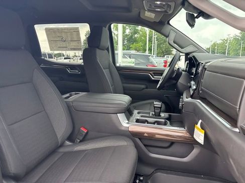 New 2026 Chevrolet Silverado 1500 LT w/ Convenience Package II RWD image 12