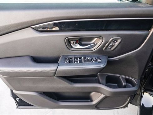 Used 2024 Honda Pilot EX-L image 22