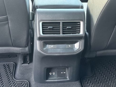 Used 2025 Volkswagen Atlas Cross Sport SEL Premium R-Line AWD/4WD image 10