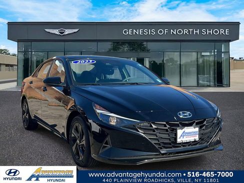 Certified 2023 Hyundai Elantra SEL w/ Preferred Accessory Package FWD image 1