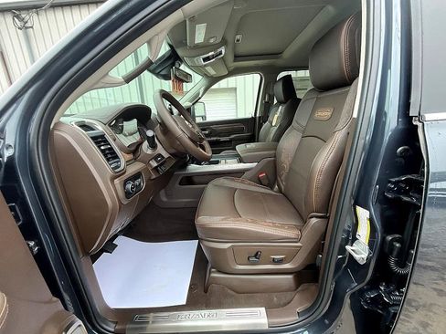 New 2026 RAM 2500 Limited image 14