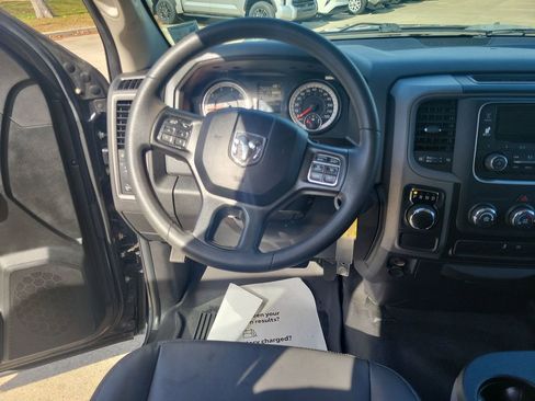 Used 2018 RAM 1500 Tradesman image 20
