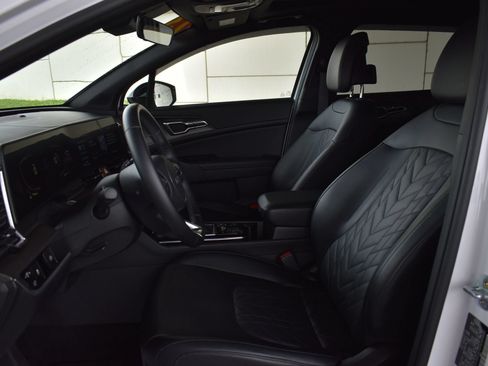 Used 2023 Kia Sportage X-Line w/ X-Line Premium Package AWD/4WD image 16