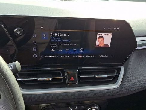 Used 2025 Chevrolet TrailBlazer LT image 17