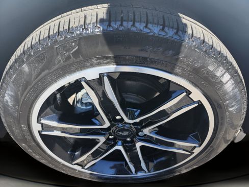 Used 2021 Ford Expedition Limited AWD/4WD image 38
