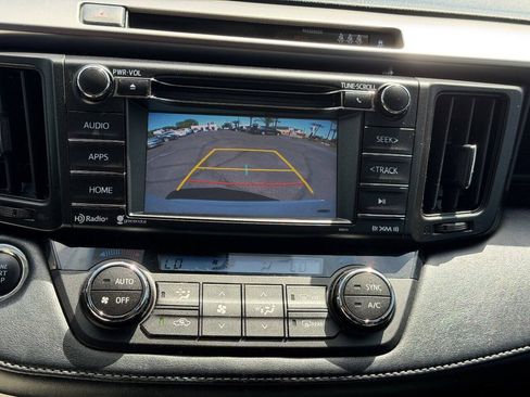 Used 2018 Toyota RAV4 XLE w/ Plus Extra Value Package FWD image 18