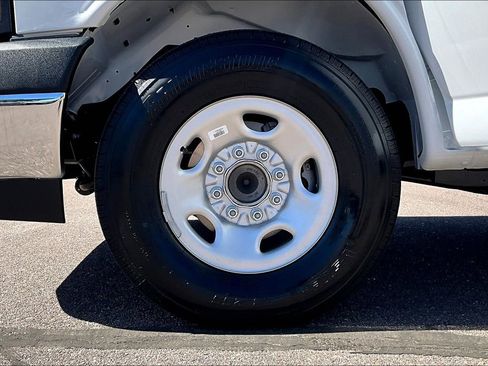 New 2025 Chevrolet Express 3500 w/ Power Convenience Package image 12