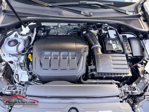 Used 2025 Audi Q3 2.0T Premium w/ Convenience Package image 9