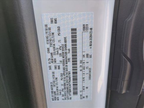 New 2026 Ford Transit 250 148 Medium Roof w/ Load Area Protection Package RWD image 17