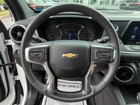 Used 2022 Chevrolet Blazer LT AWD/4WD image 24