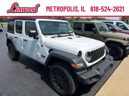 Used 2025 Jeep Wrangler Unlimited Sport AWD/4WD image 5
