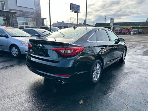 Used 2016 Hyundai Sonata SE w/ Cargo Package image 5