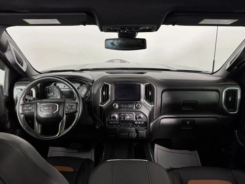 Used 2023 GMC Sierra 2500 AT4 w/ AT4 Preferred Package AWD/4WD image 11