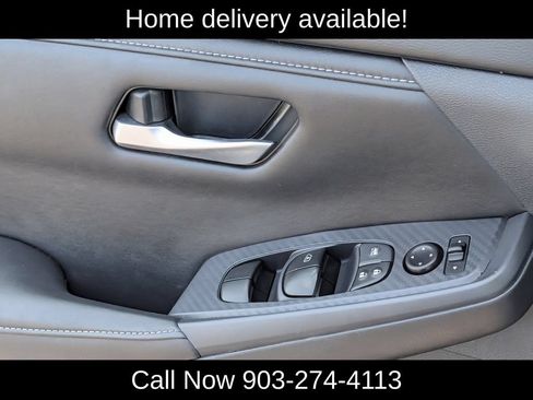Used 2025 Nissan Sentra SV FWD image 23