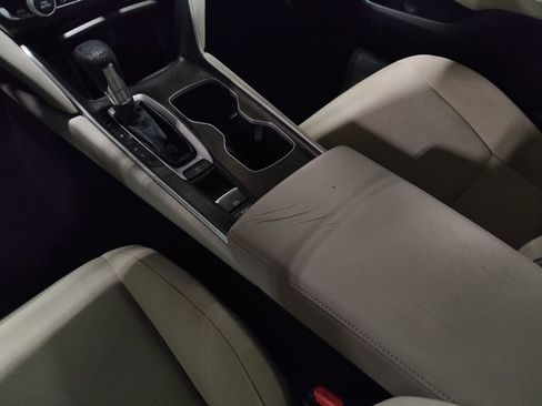 Used 2018 Honda Accord LX image 26