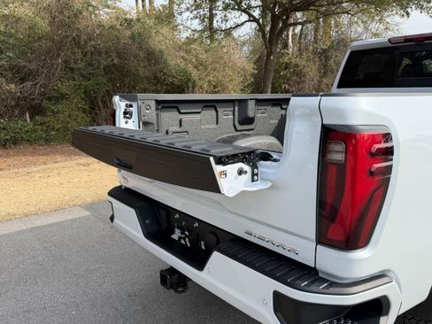 New 2026 GMC Sierra 3500 Denali Ultimate image 10