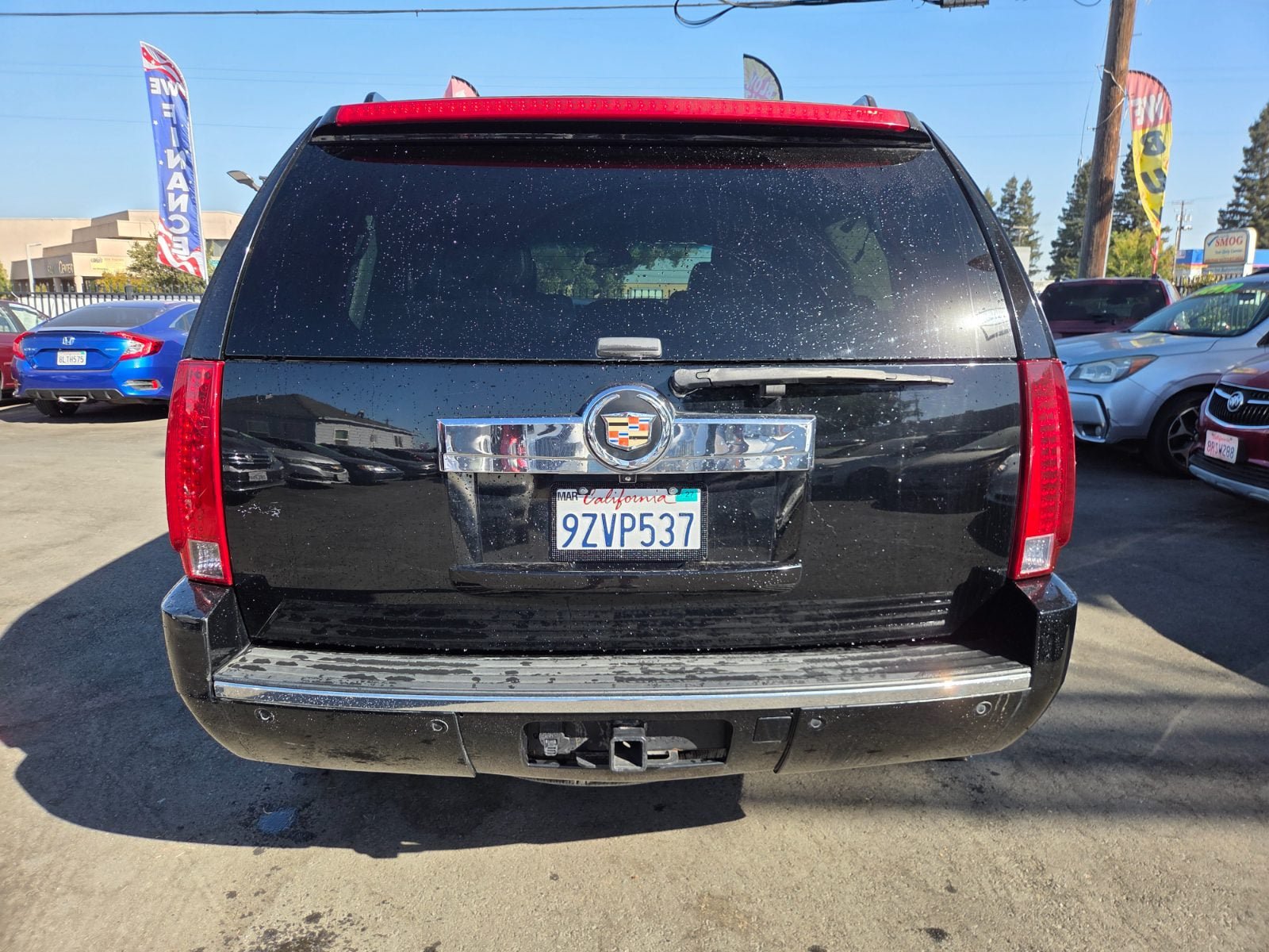 Used 2007 Cadillac Escalade AWD w/ Information Package image 3