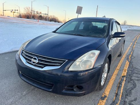 Used 2010 Nissan Altima 2.5 SL w/ Convenience Pkg image 4