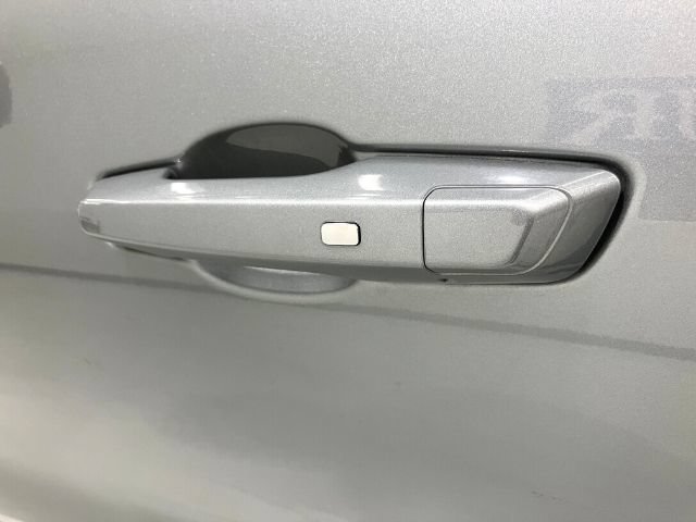 Used 2024 Chevrolet Blazer EV RS AWD/4WD image 29