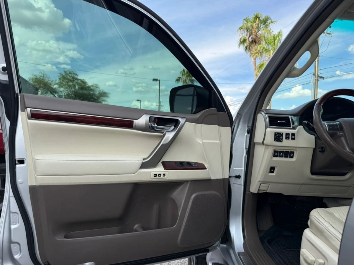 Used 2010 Lexus GX 460 Premium AWD/4WD image 41