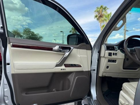 Used 2010 Lexus GX 460 Premium AWD/4WD image 41