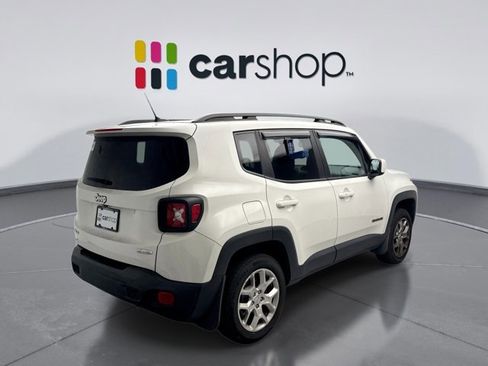 Used 2017 Jeep Renegade Latitude image 5