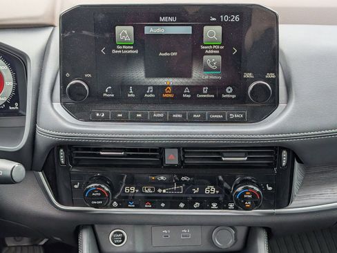 Used 2023 Nissan Rogue Platinum w/ Platinum Premium Package FWD image 18