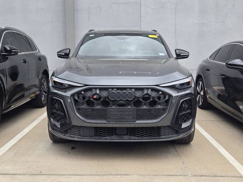 Used 2025 Audi SQ5 Prestige image 4