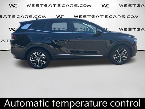 Certified 2025 Kia Sportage EX FWD image 7