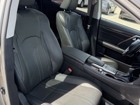 Used 2022 Lexus RX 450h AWD w/ Luxury Package image 24