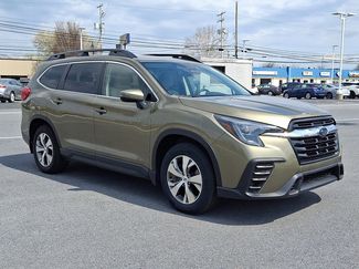 Used 2023 Subaru Ascent Premium w/ Convenience Package video 3